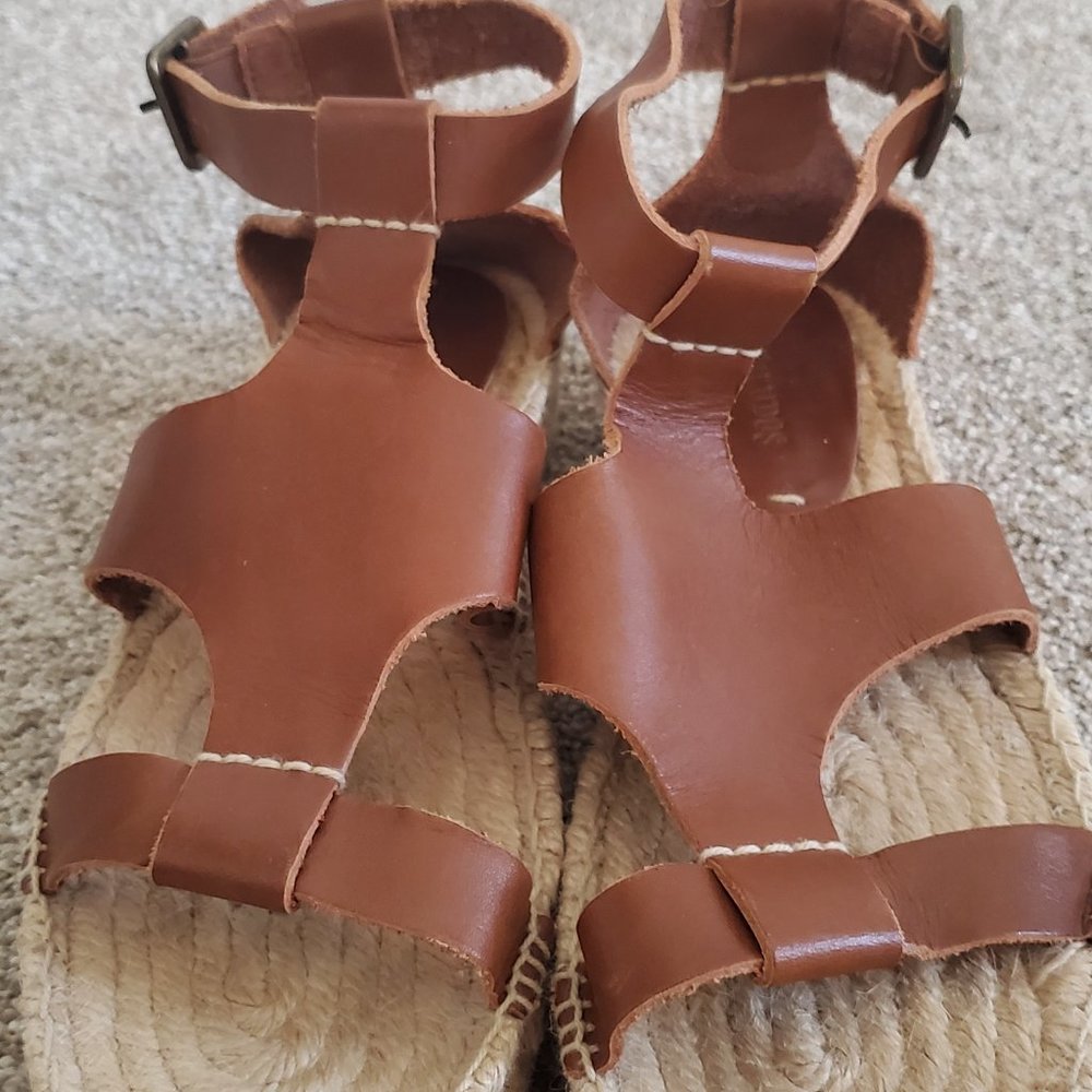 Size 8.5 Soludo Sandals